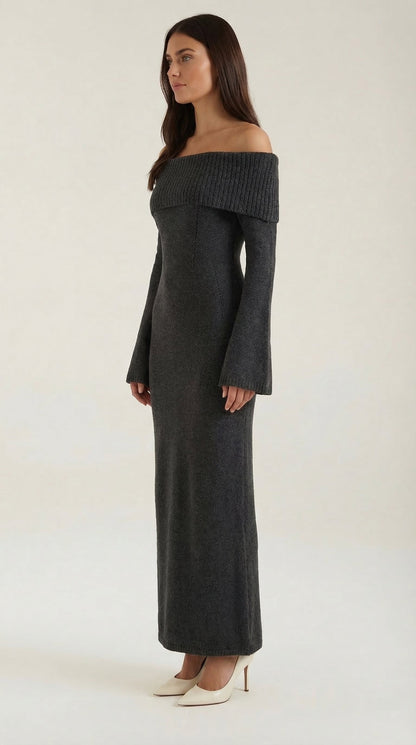 QUINLAN | VESTIDO LARGO AJUSTADO CON HOMBROS DESCUBIERTOS