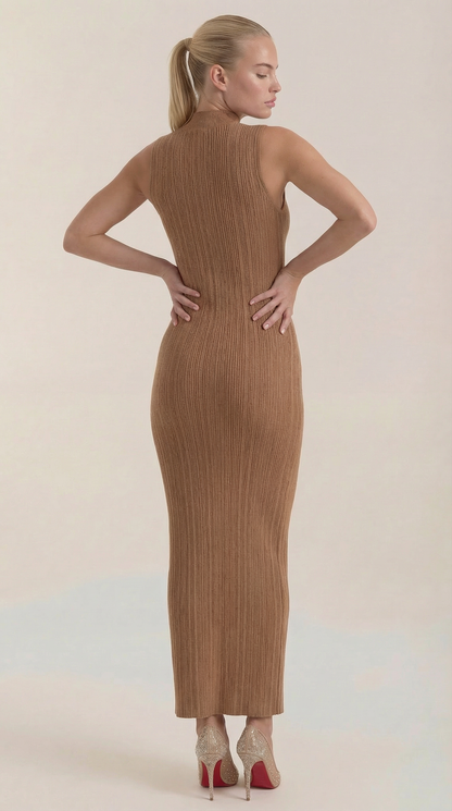 SONIA | VESTIDO MIDI AJUSTADO CON CUELLO ALTO
