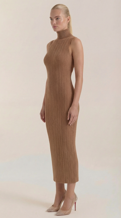 SONIA | VESTIDO MIDI AJUSTADO CON CUELLO ALTO