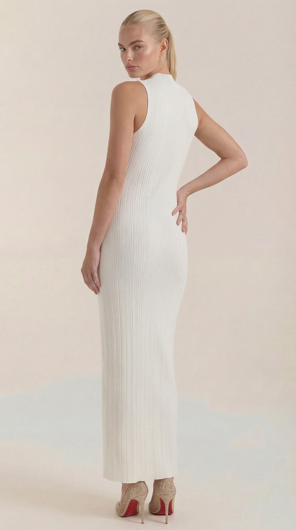 SONIA | VESTIDO MIDI AJUSTADO CON CUELLO ALTO