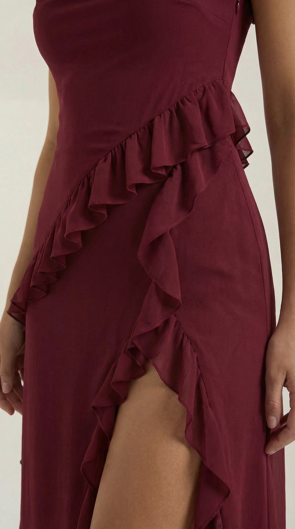SUSAN | VESTIDO LARGO CON VOLANTES