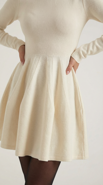 TIFFANY | VESTIDO CORTO DE MANGA LARGA CON PLIEGUES