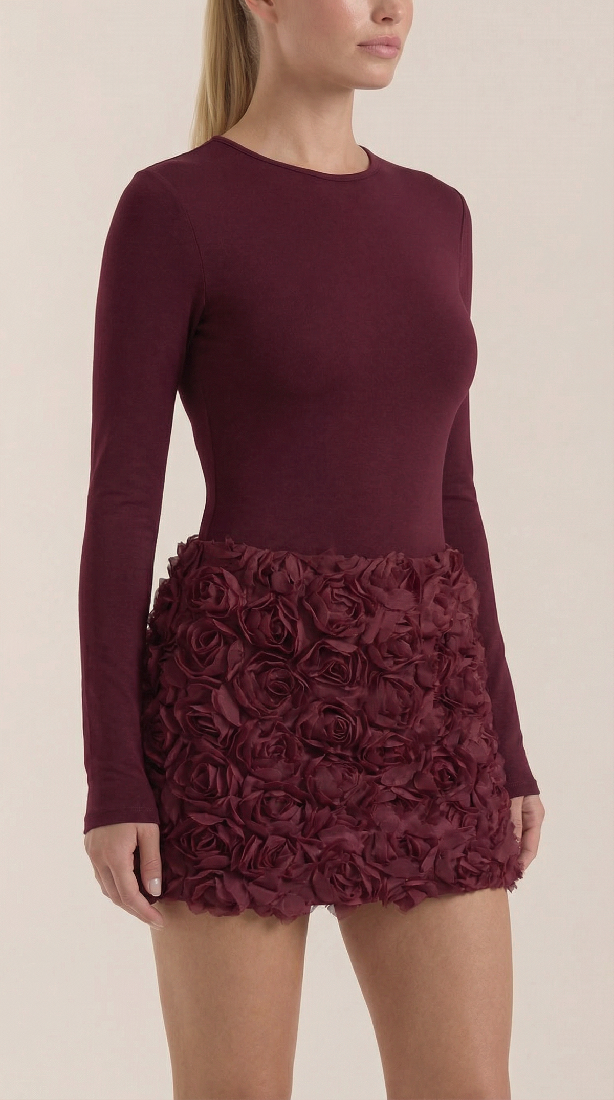 TONYA | VESTIDO CORTO CON TEXTURA FLORAL