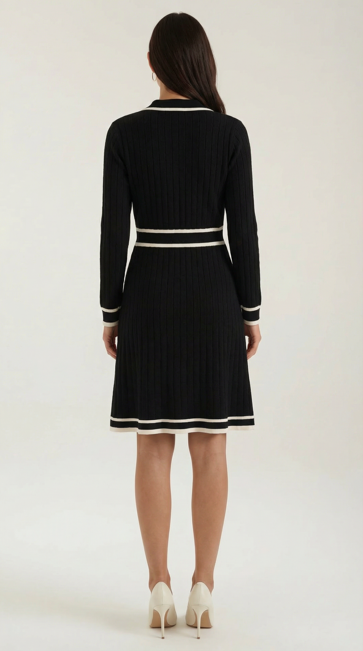 TRACY | ELEGANTE VESTIDO DE PUNTO CON RIBETES EN CONTRASTE
