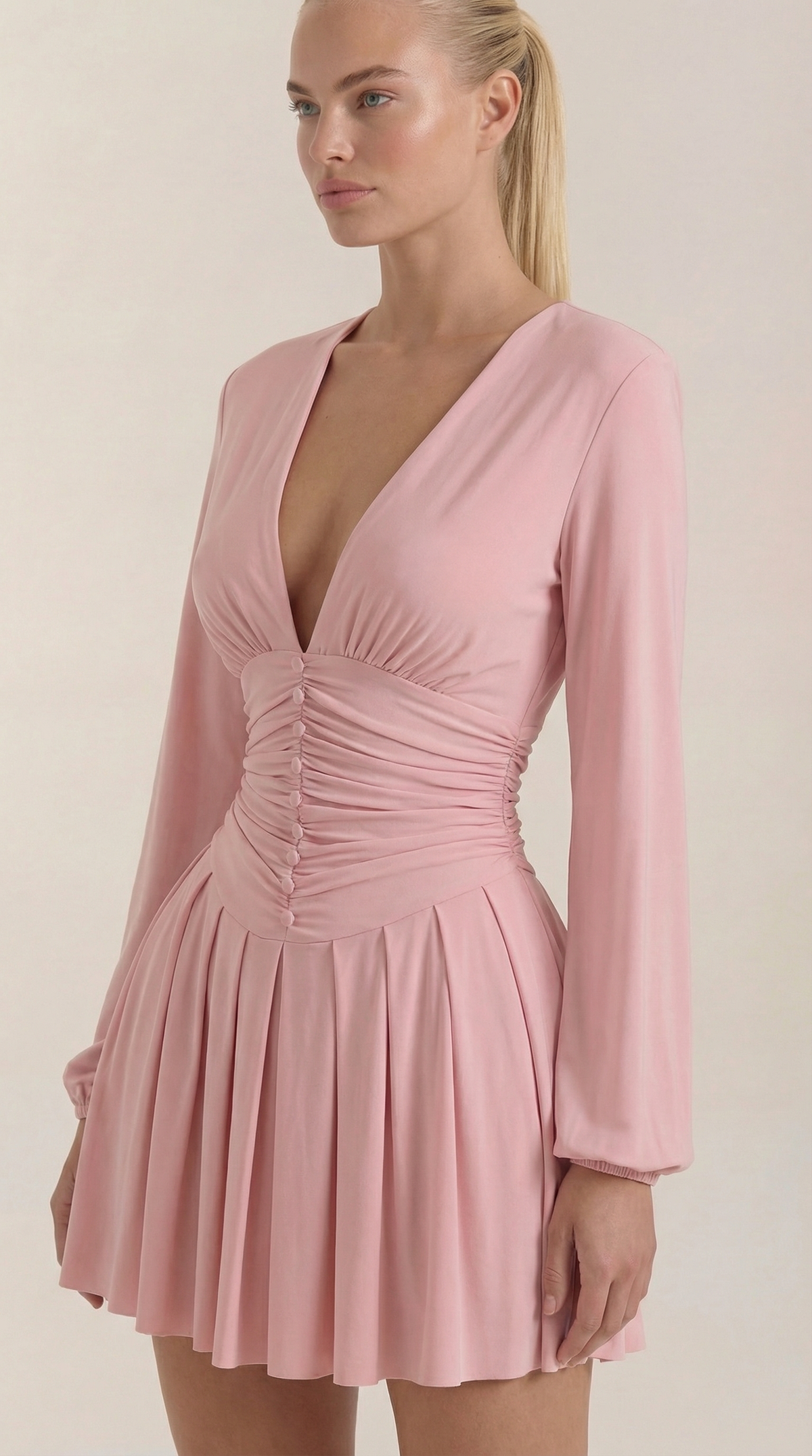 TRICIA | VESTIDO CORTO CON ESCOTE EN V