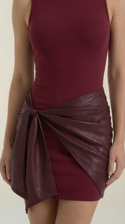 VICKIE | VESTIDO CORTO DE ESTILO CRUZADO