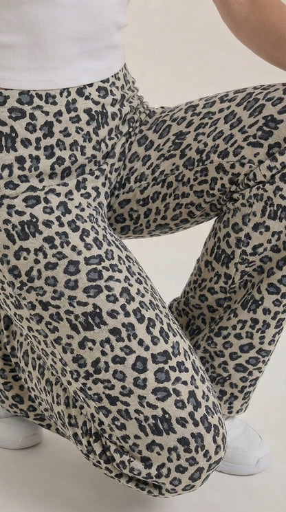 CLEO | PANTALONES CON ESTAMPADO DE LEOPARDO