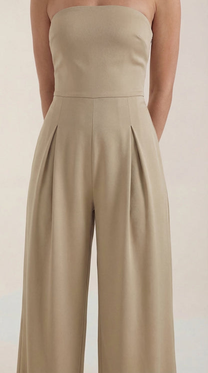 ELIZA | MONO SIN TIRANTES CON PANTALÓN DE PIERNA ANCHA