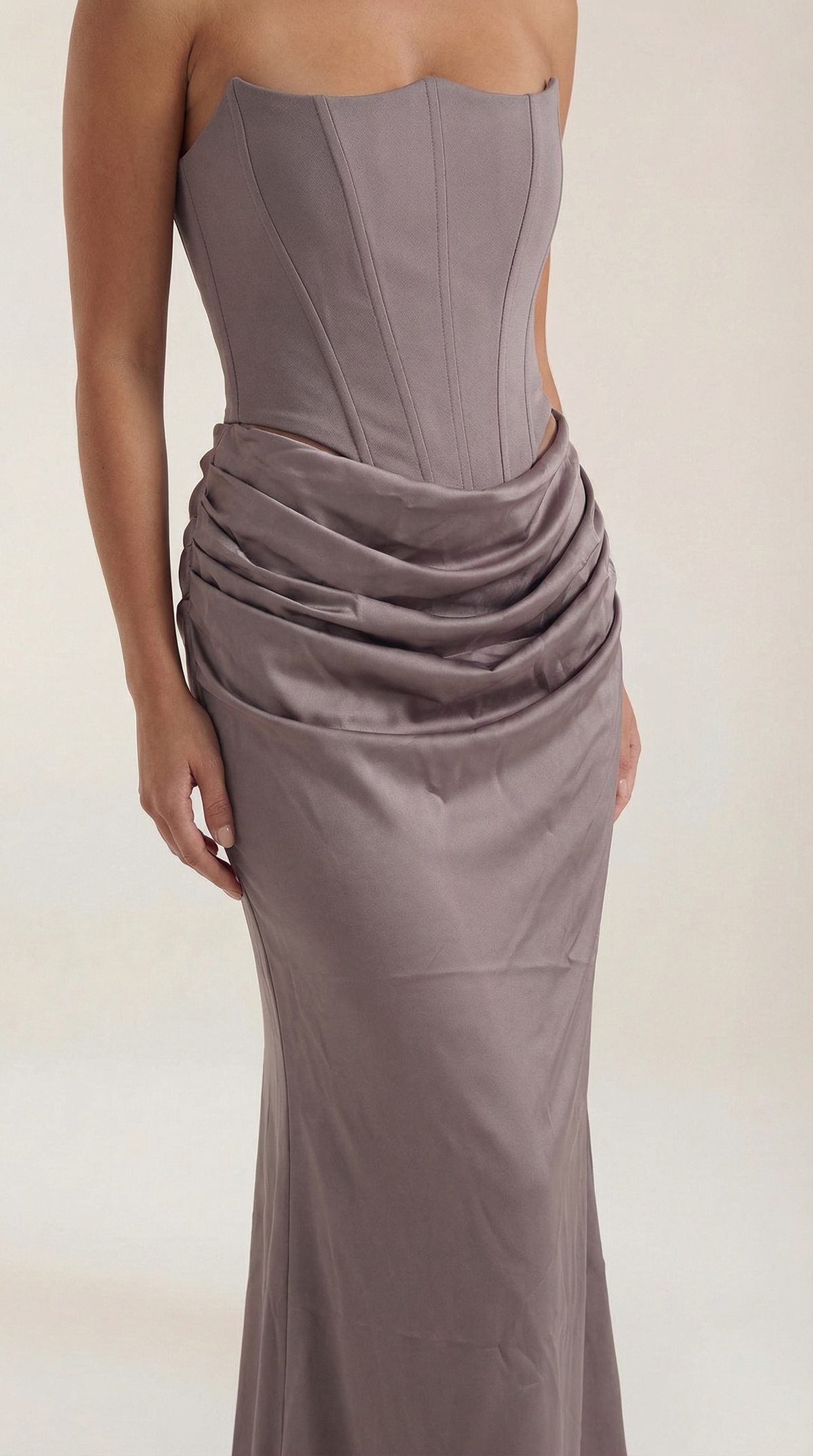 FIORELLA | VESTIDO LARGO CON CORSET
