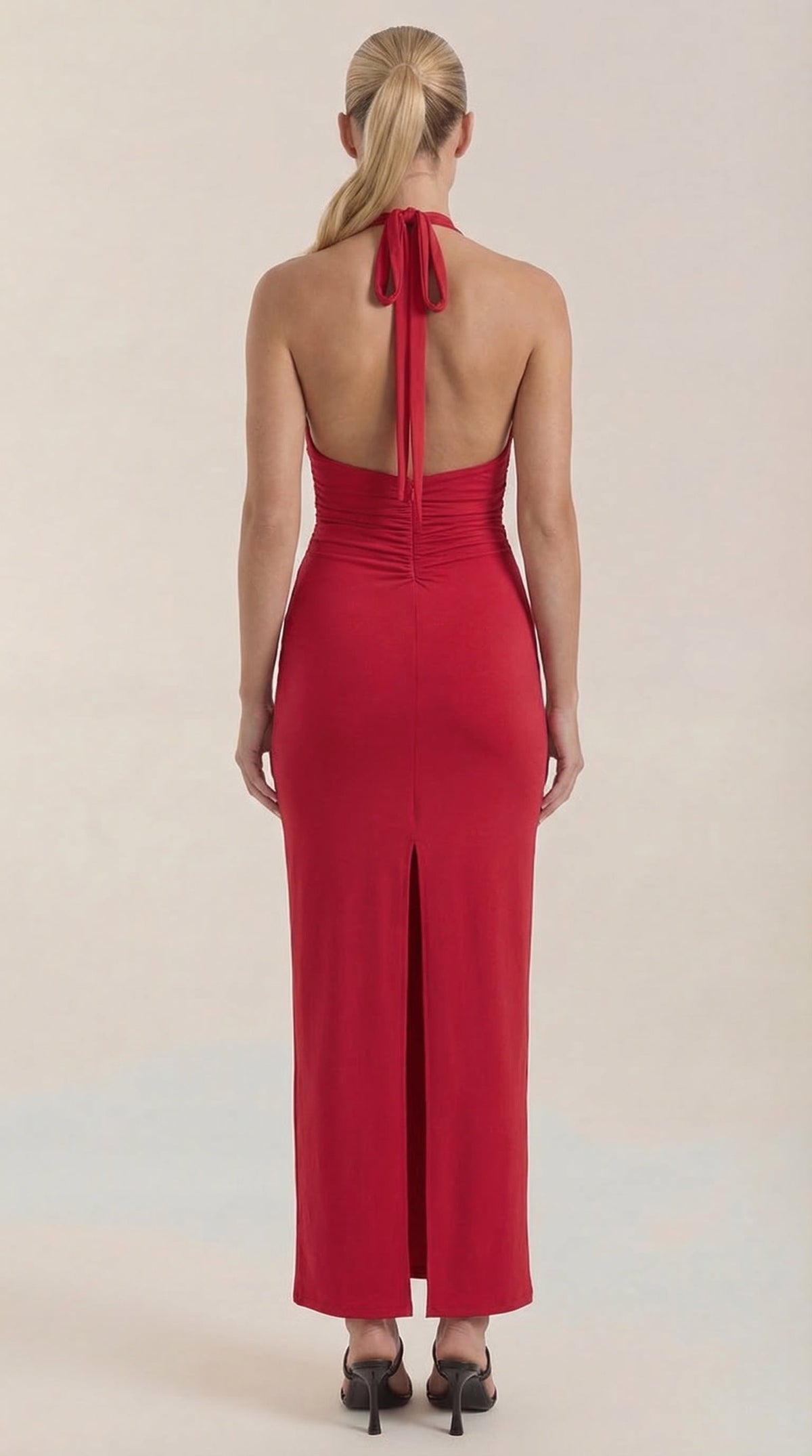 PAULETTE | VESTIDO LARGO CON CUELLO HALTER