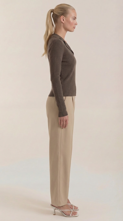 ANTONIA | JERSEY DE PUNTO CON CUELLO ELEGANTE